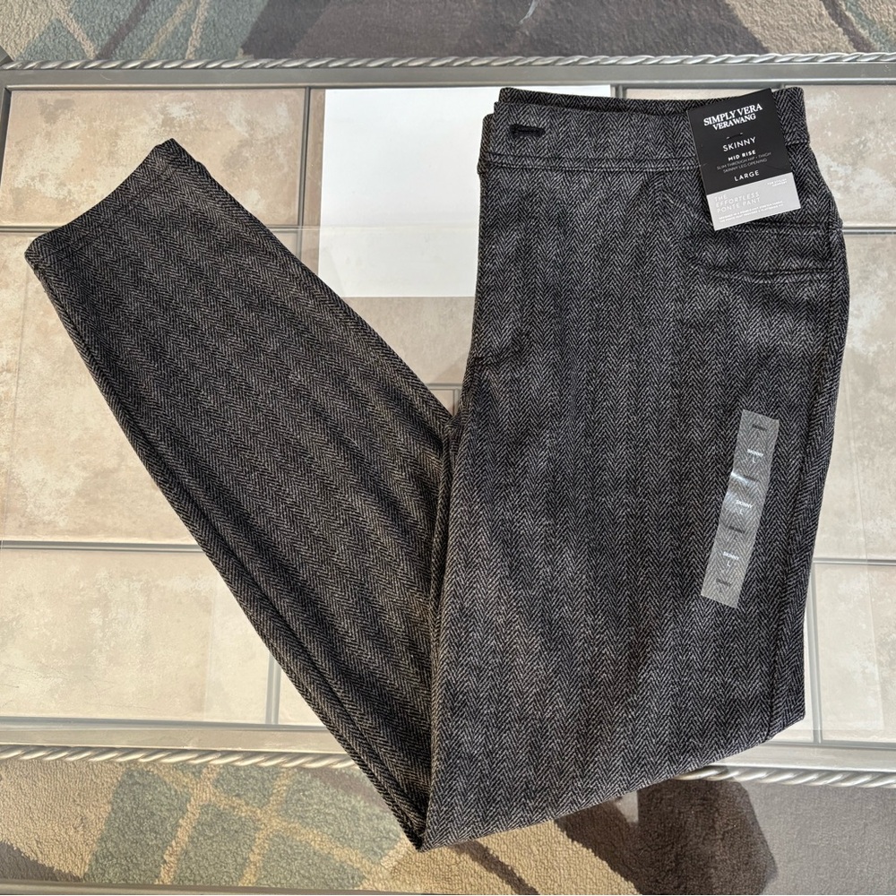 NWT Vera Wang Effortless Ponte Pant - Large